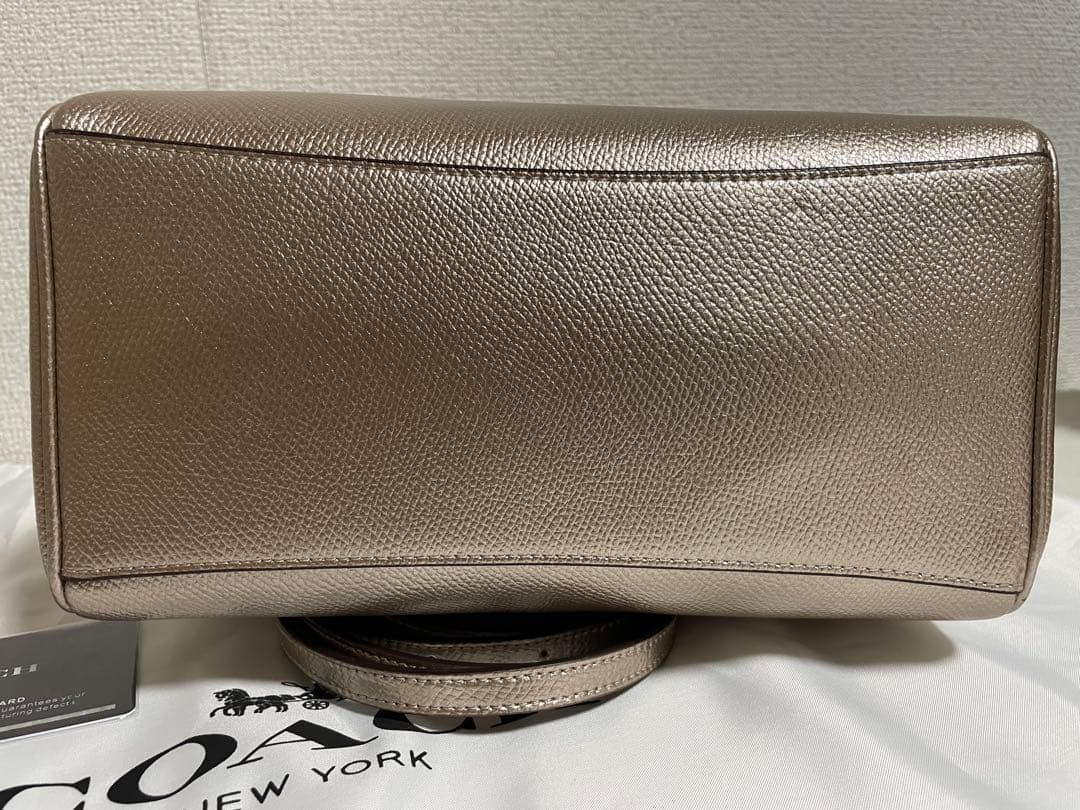 a*o様 ❤️COACH❤️ ゴールド ハンドバッグショルダーバッグ 2way