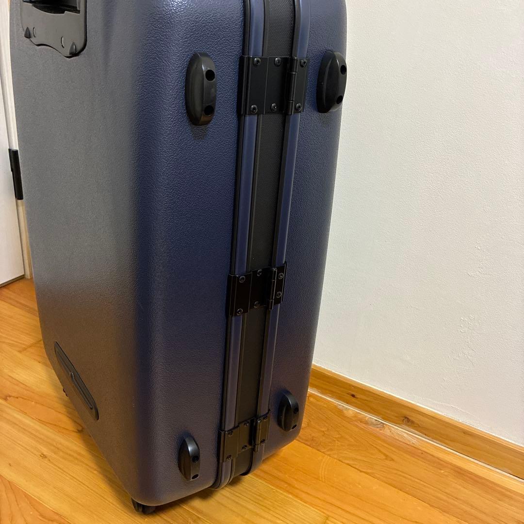 American Tourister サムソナイト　ネイビーキャリーケース 中型