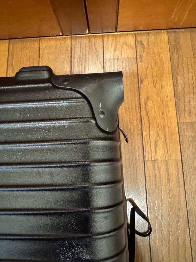 リモワ サルサ rimowa スーツケース