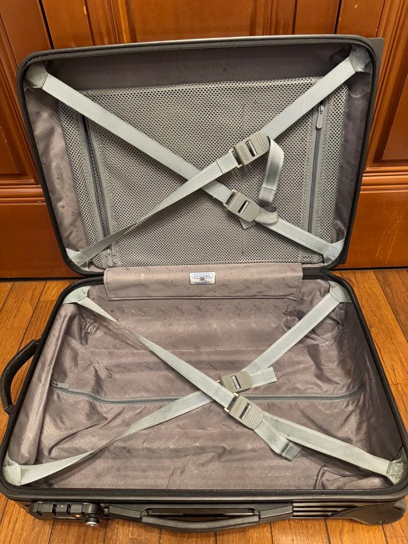 リモワ サルサ rimowa スーツケース