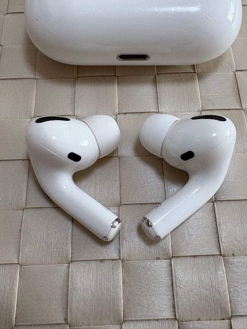 再値下！両耳 AirPods Pro 2 プリントあり