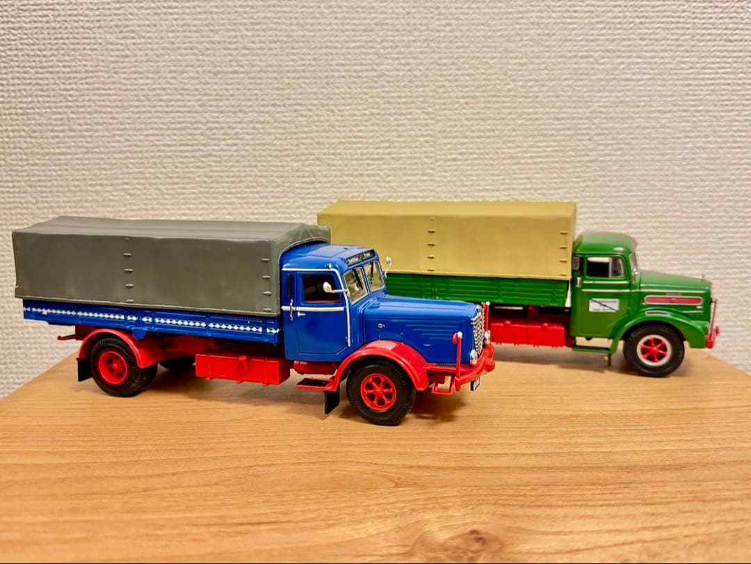 1/43ミニカー　ミニチャンプス　ドイツトラック2点セットminichamps