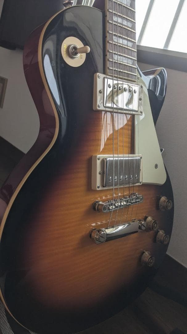 Epiphone Les Paul Standart ハードケース付き