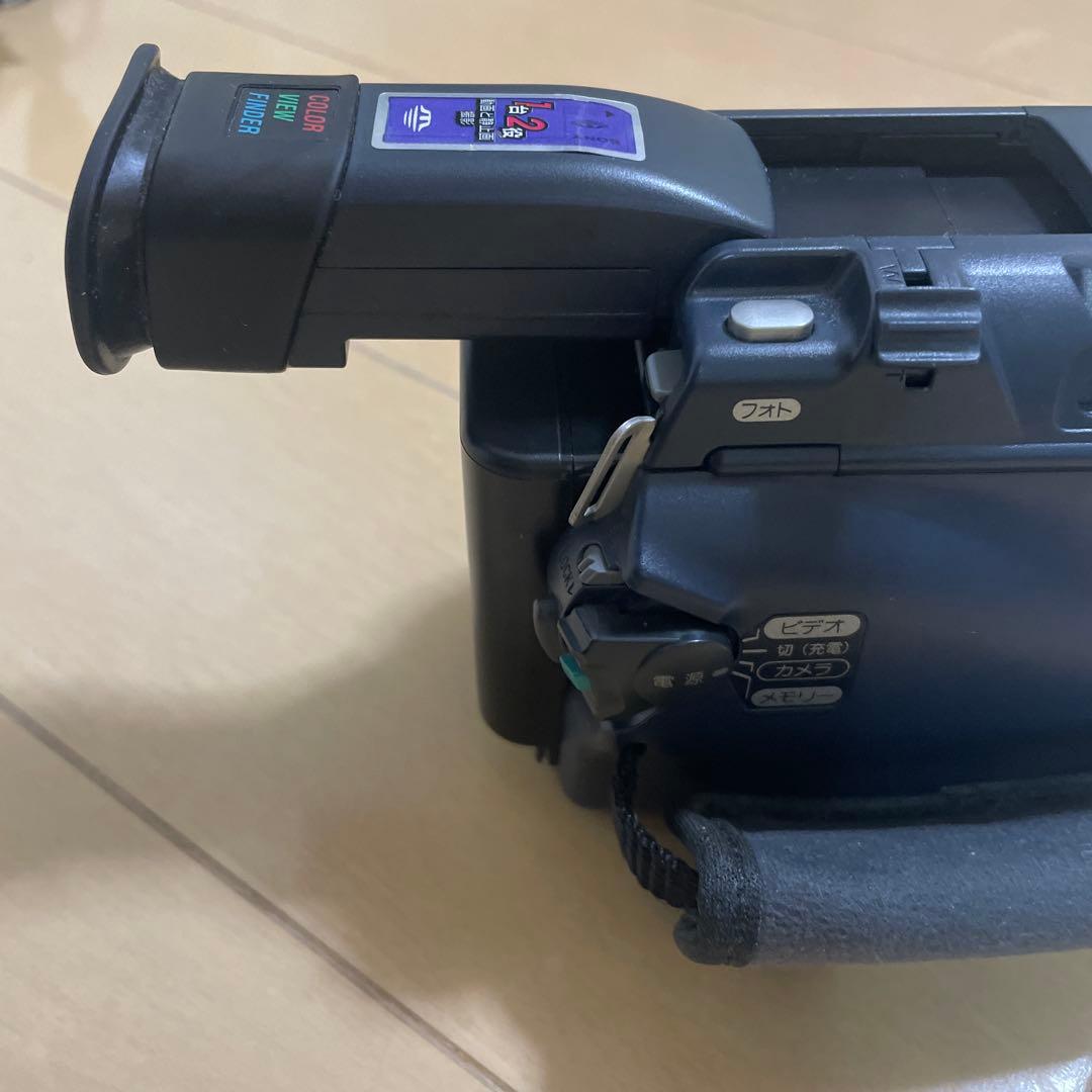 動作確認済み　超美品　SONY DCR-TRV17K バッテリー＆充電器付き