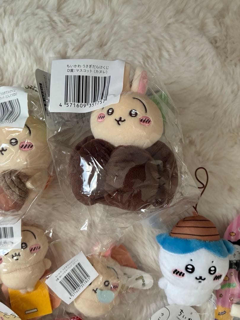 ちいかわ マスコット まとめ売り　うさぎ　ハチワレ　くりまんじゅう