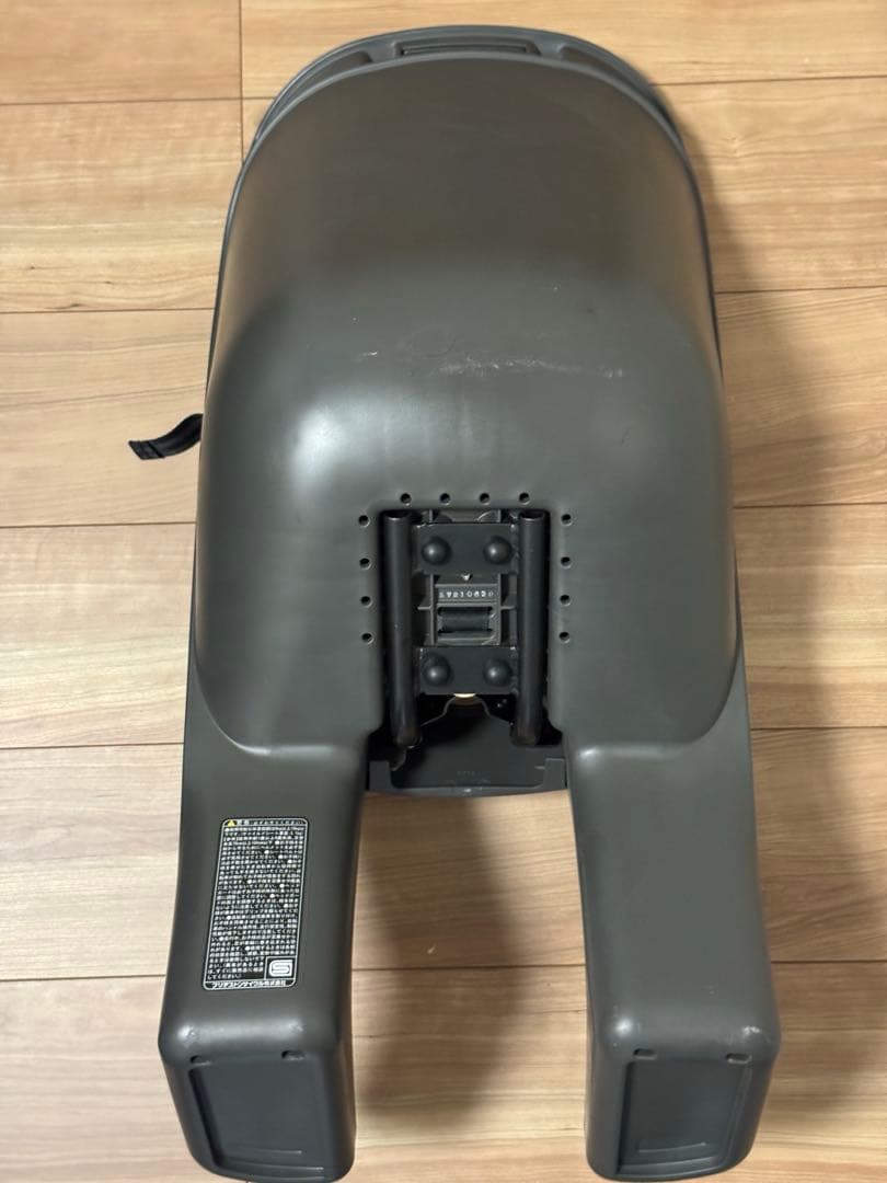 フロントチャイルドシート　ブリヂストンビッケモブ