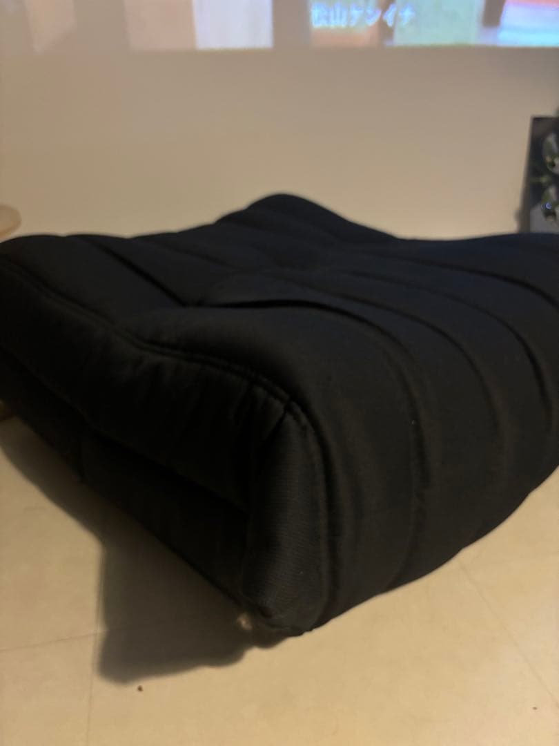 ligne roset オットマン　トーゴ