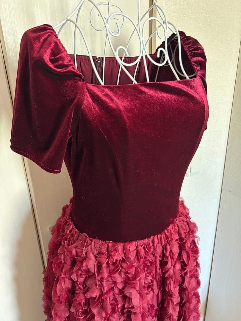 ベロアロゼットフレアドレス　etoll. バーガンディ