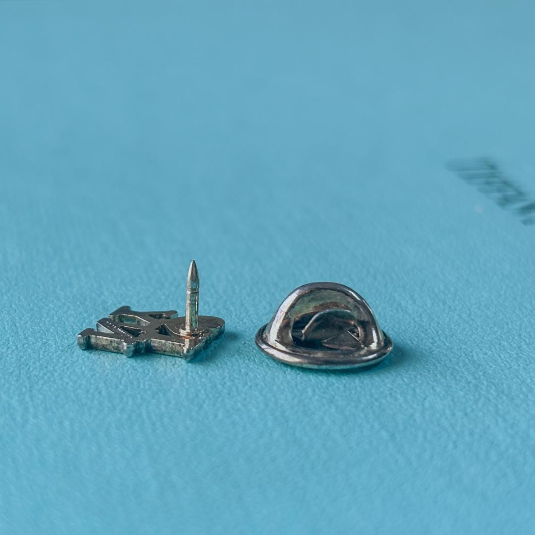 美品★ティファニー ピンブローチ I♡NY アイラブニューヨーク SV925