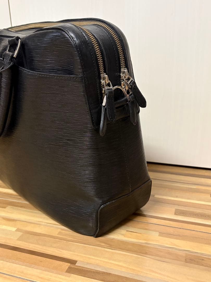 【訳あり】ペッレモルビダ ビジネスバッグ ブリーフ 2室 ブラック