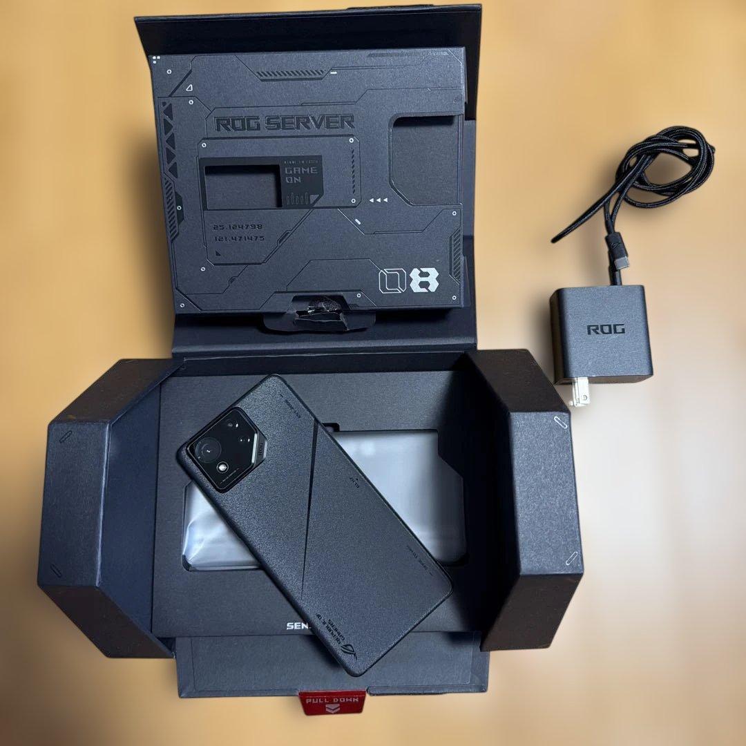 ROG Phone 8 Pro ブラック Rhinoshieldフィルム・ケース