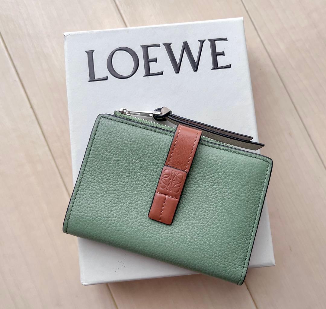 ymy様 LOEWE スリムジップバイフォールドウォレットアナグラム 折り財布