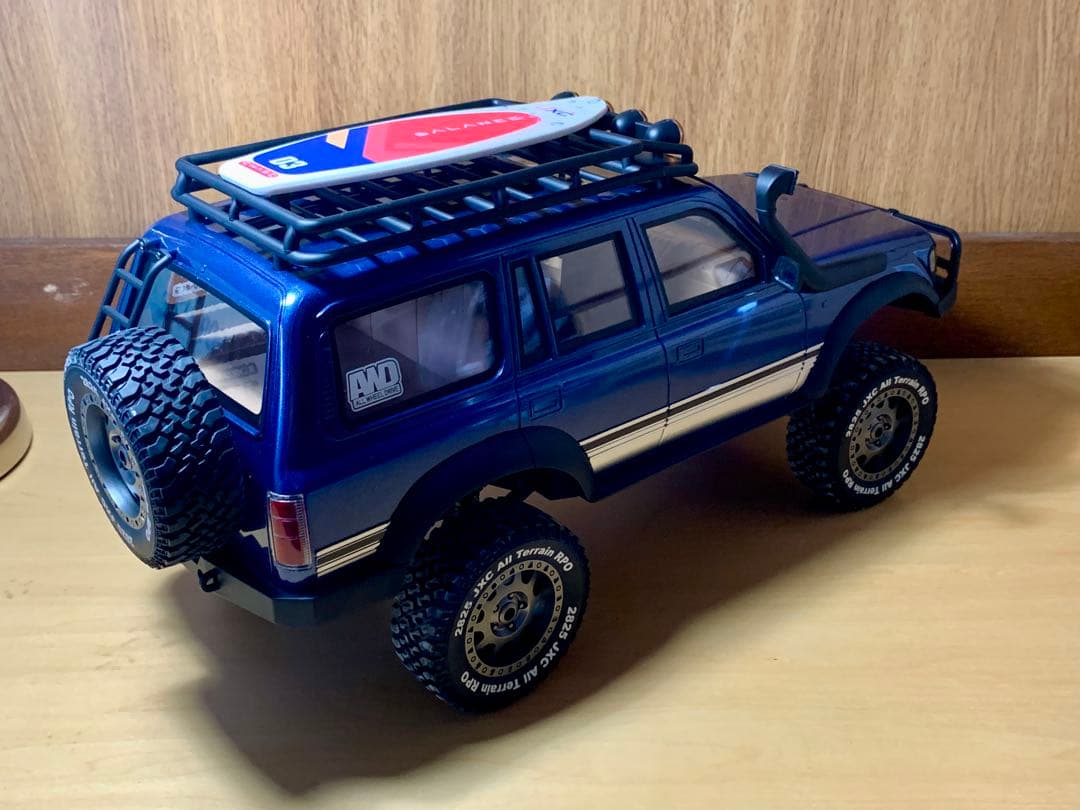 くらくら【新製品】トヨタ LC80 ラジコンカー 1/12スケール