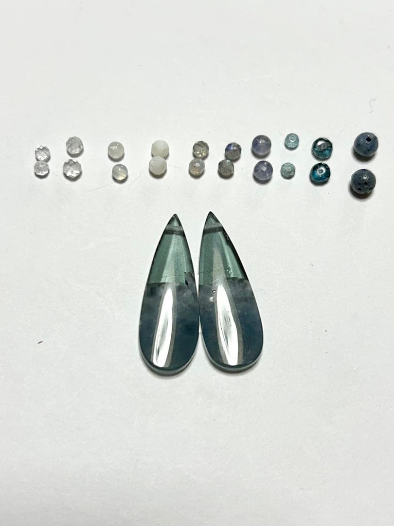 ぷしゅ❇️❤️ サージカルネジバネイヤリング　14kgf