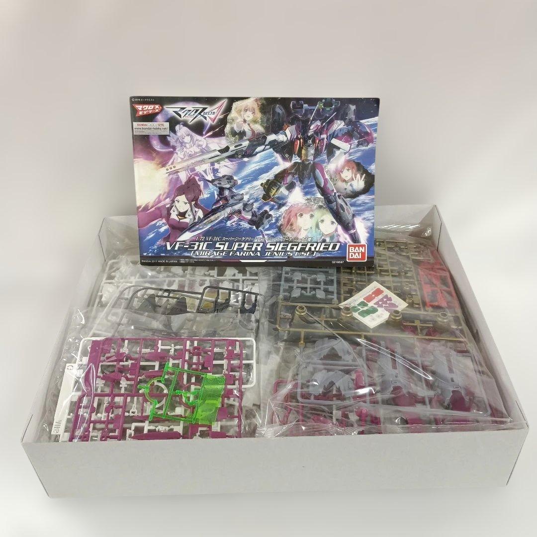 1/72 VF-31Cスーパージークフリード ミラージュ・ファリーナ・ジーナス機
