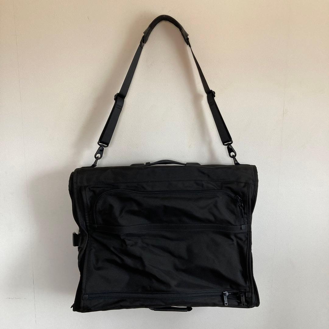 TUMI トゥミ ナイロン ガーメントバッグ ショルダー 22134DH