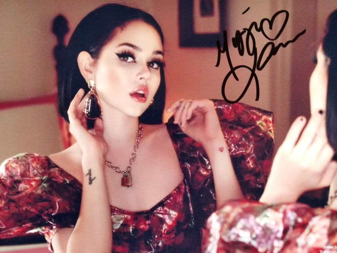 セール中…マギー・リンデマン直筆サイン入り超大型写真…プリティーガール