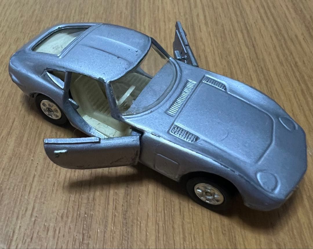 tomica トミカ early'70s TOYOTA 2000GT