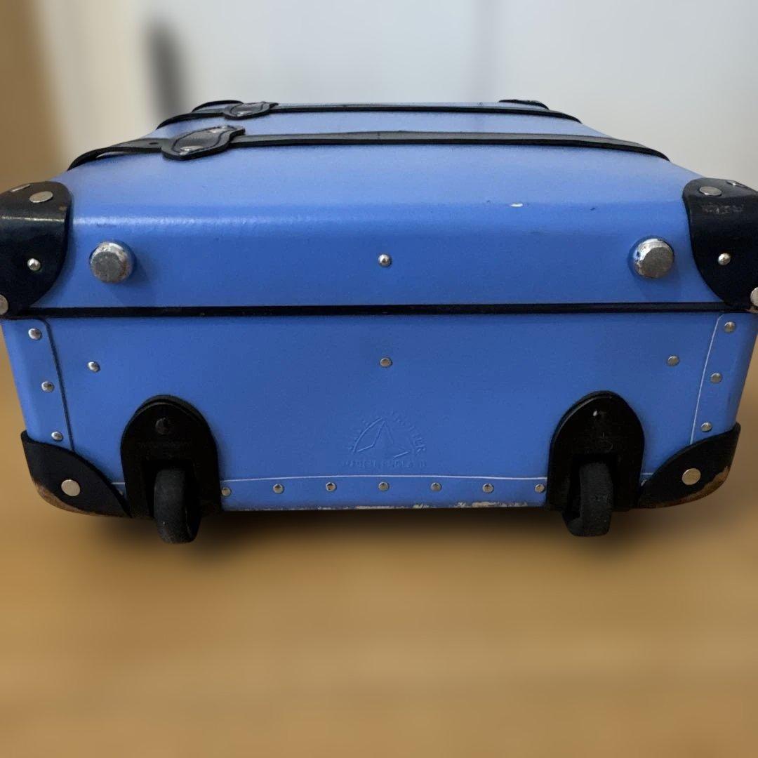 グローブトロッター　キャリーケース