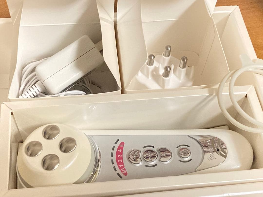 セルキュア4Tプラス / Cell Cure 4T PLUS 美顔器