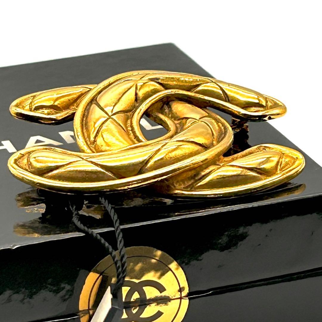 未使用 CHANEL シャネル ヴィンテージ マトラッセ ココマーク ブローチ