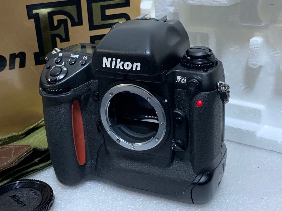 フィルムカメラ NIKON F5