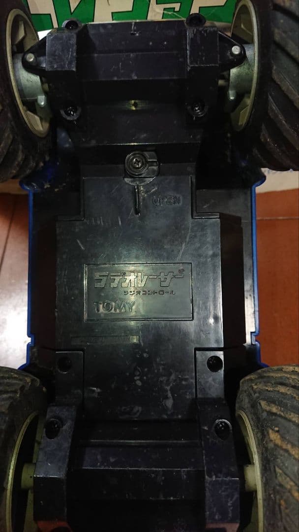 エレファント　4WD ラジコン