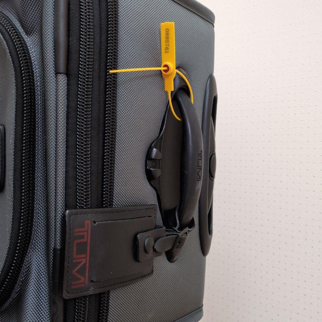 【期間限定値下げ12/16迄】TUMI 22922GH 22インチキャリーバッグ