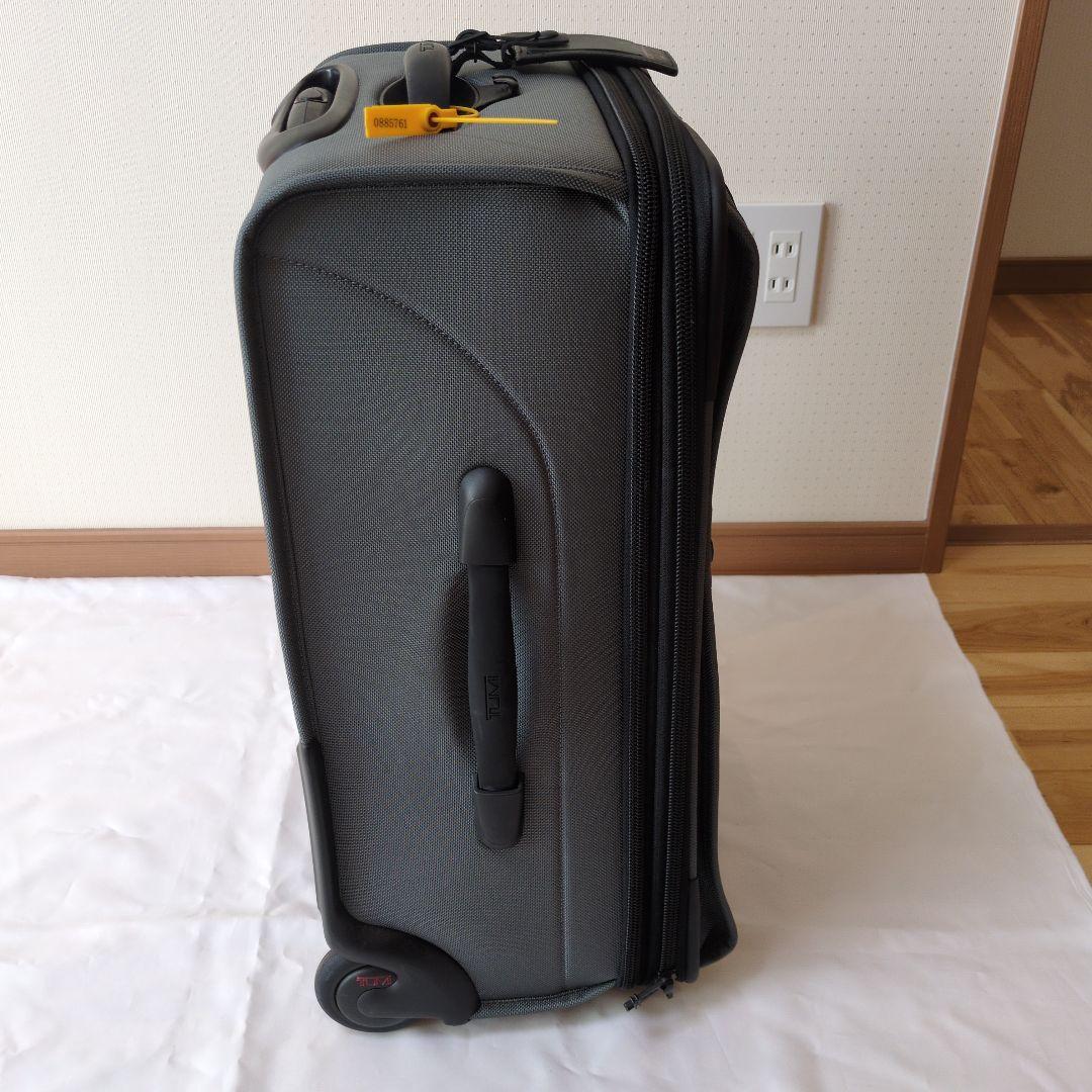 【期間限定値下げ12/16迄】TUMI 22922GH 22インチキャリーバッグ