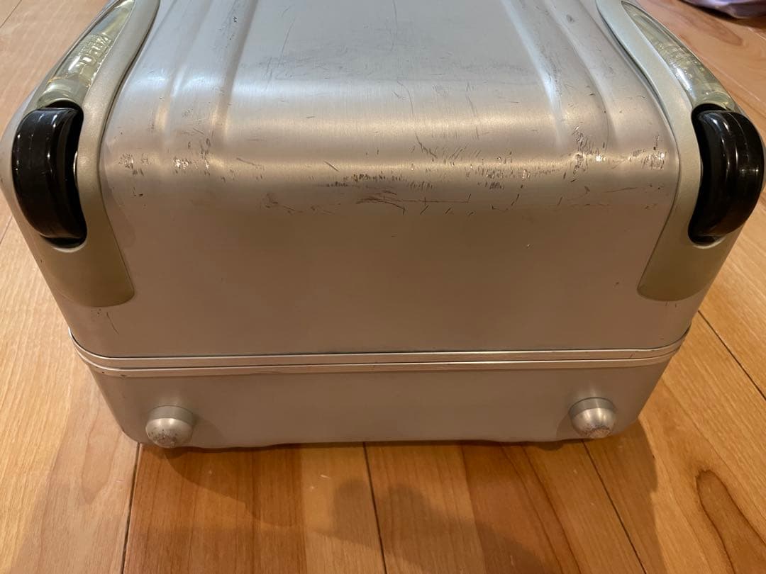 ゼロハリバートン　キャリーケース　2輪 TSAロック付き　車輪交換済