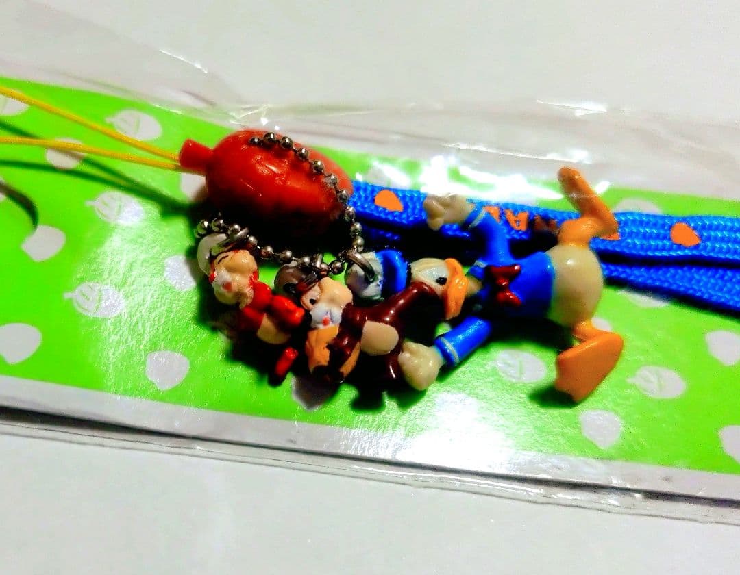 Disney ディズニー ストラップ チップとデール ドナルド シー ランド