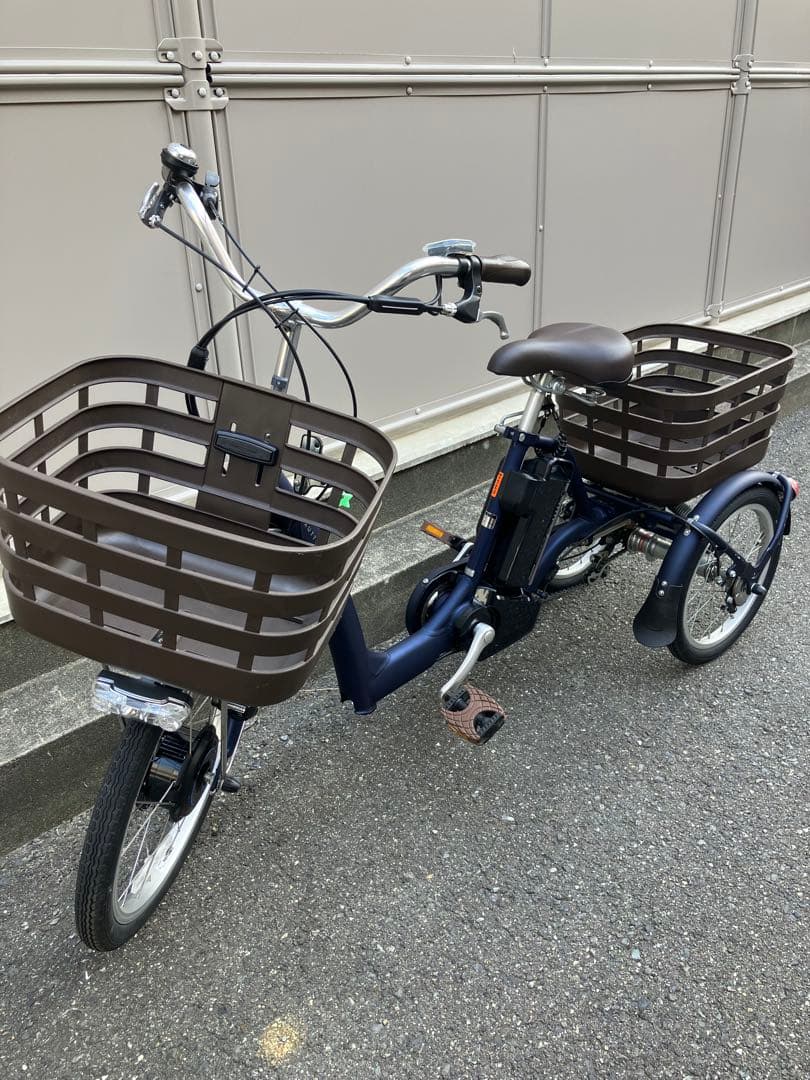 ブリジストン ラクットワゴン 電動アシスト付き三輪車