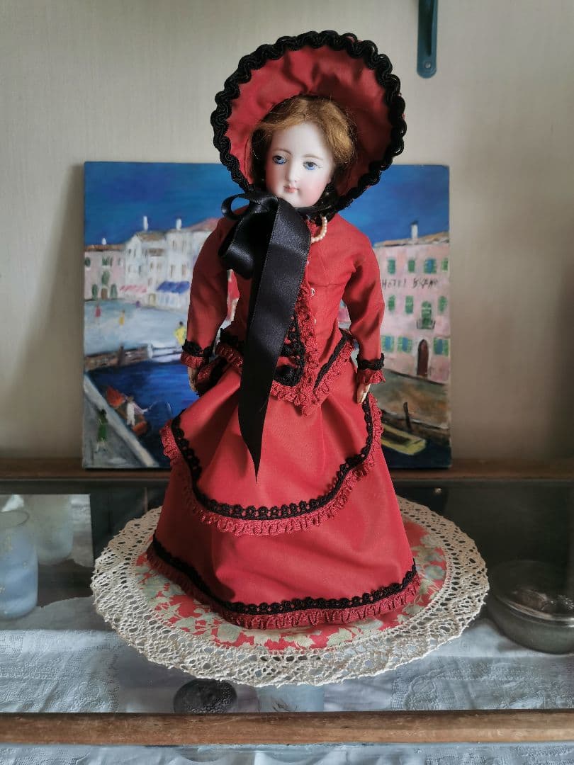 アンティーク ゴーチェ フレンチファッションビスクドール 赤と黒のドレス ２号