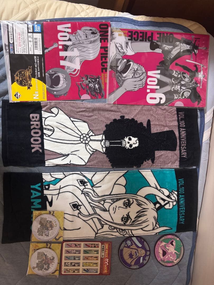 ワンピース100巻記念　300名限定+おまけ