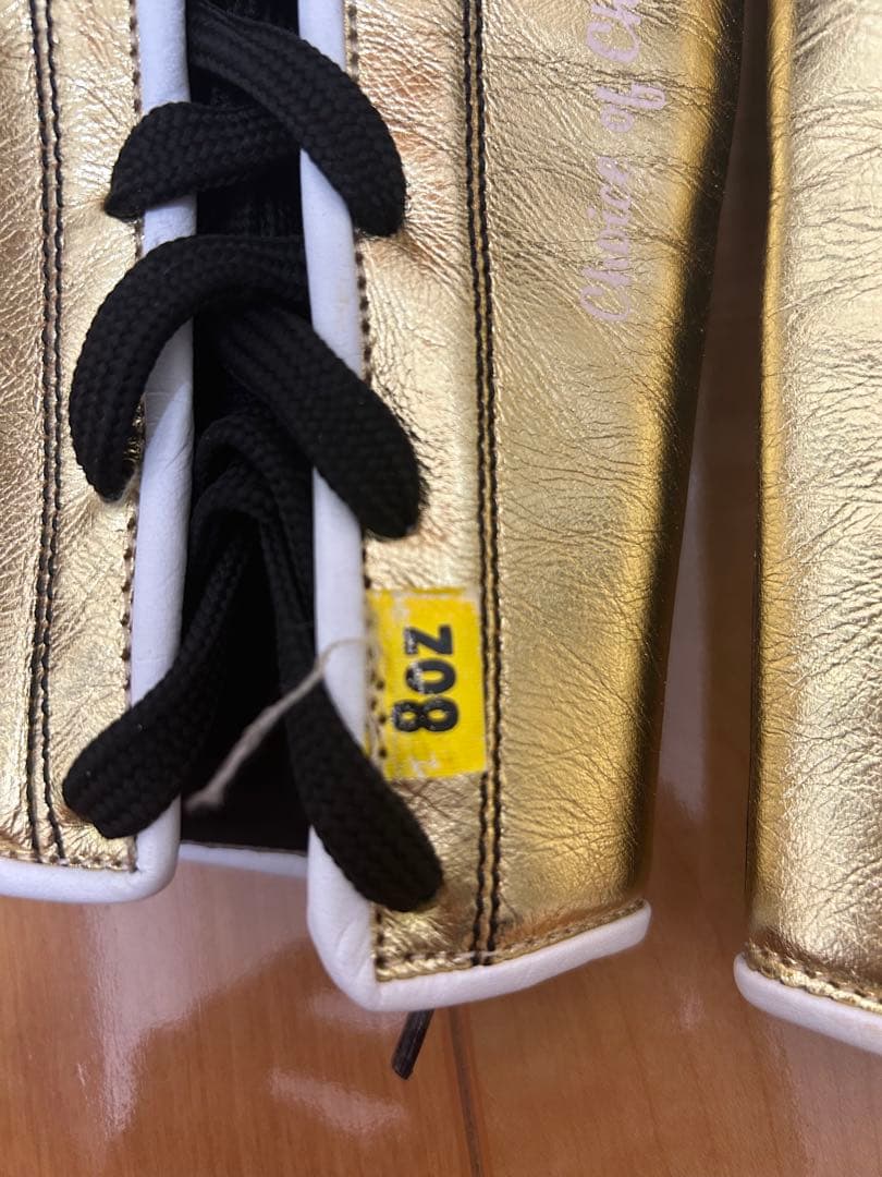 Everlast ボクシンググローブ 8oz ゴールド/ブラック