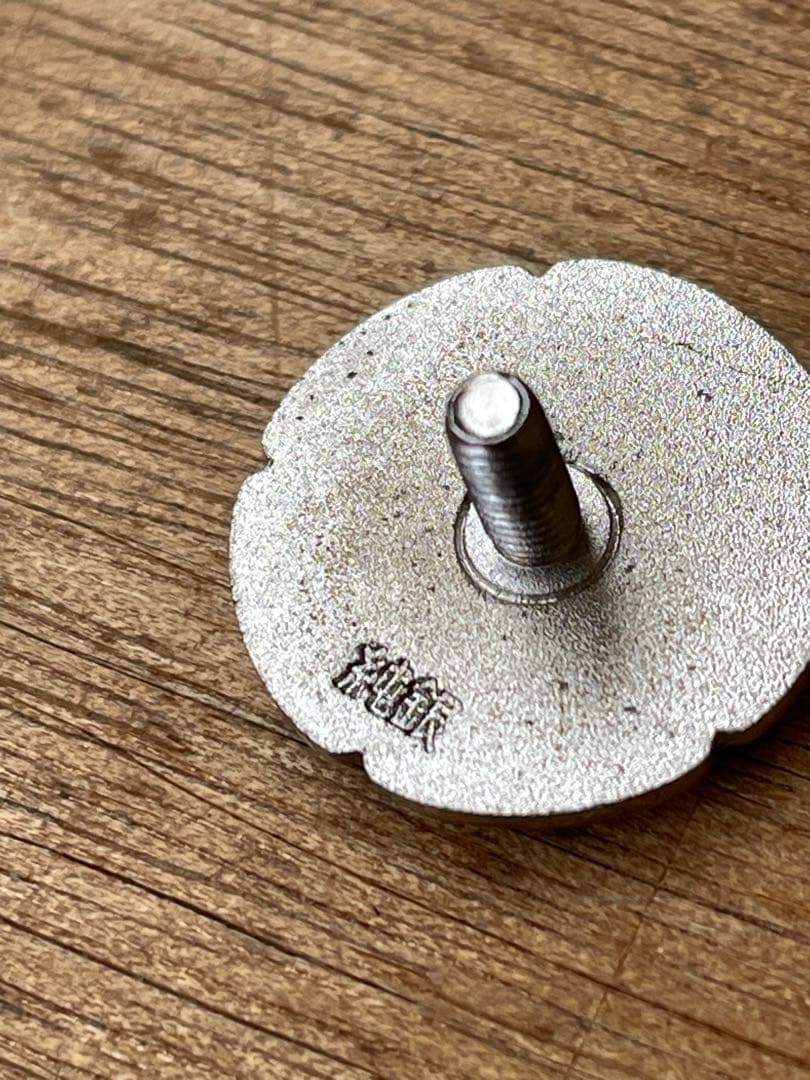 純銀製　極東　バッジ　任侠グッズ　代紋　テキヤ