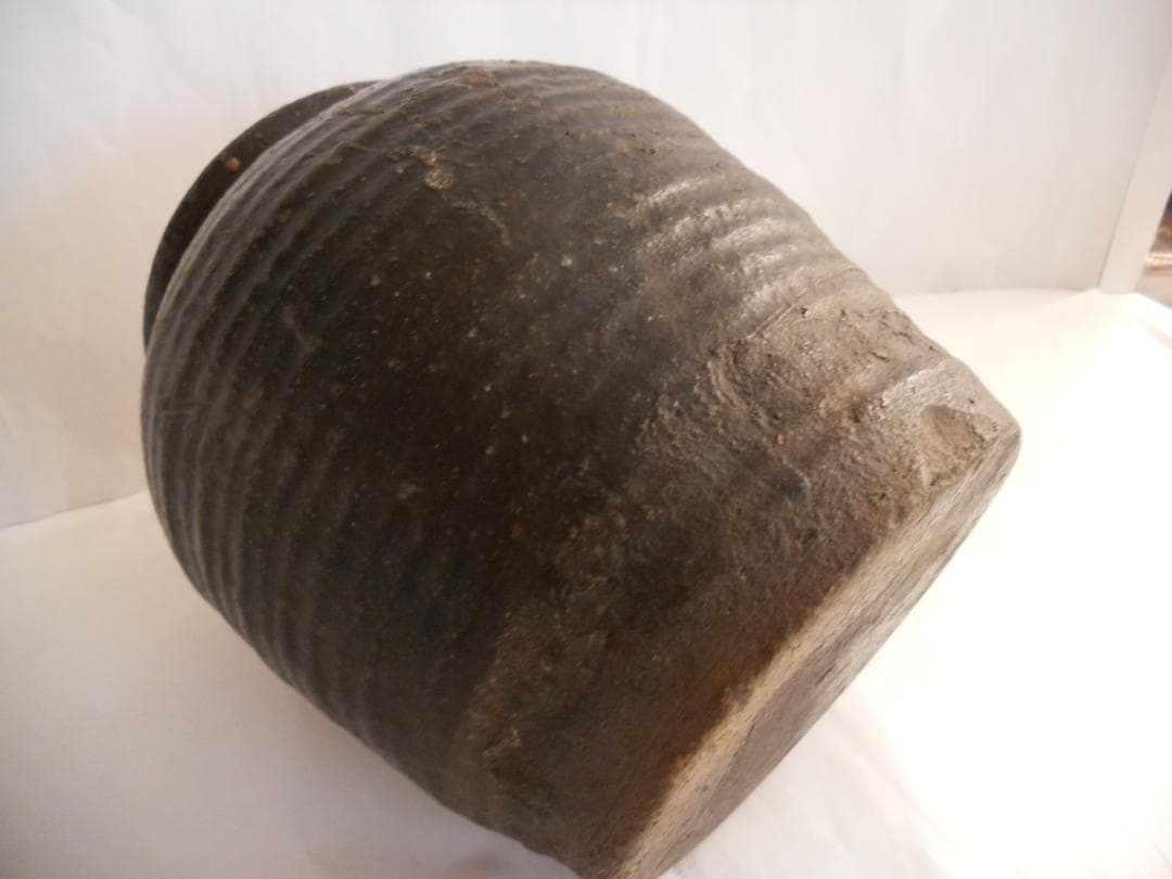 古備前 壺 希少 貴重 お歯黒壷 鉄漿壷 備前焼 壺 です。