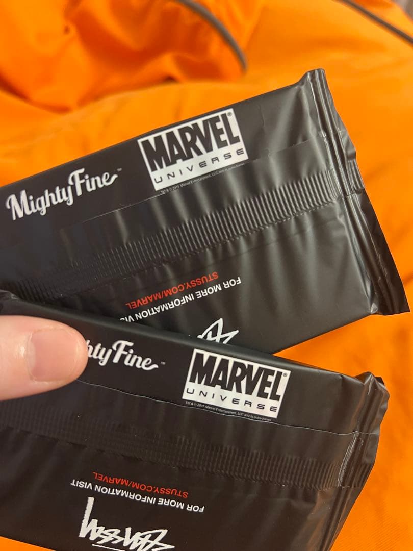 激レア！ステューシー×マーベルのコラボトレーディングカード！未開封！２つ！