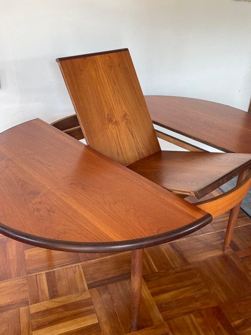 イギリス ヴィンテージ G PLAN ラウンド エクステンション テーブル