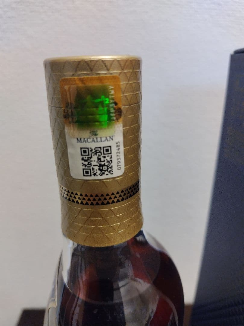 マッカラン 12年 ダブルカスク　送料込み　箱あり　新品