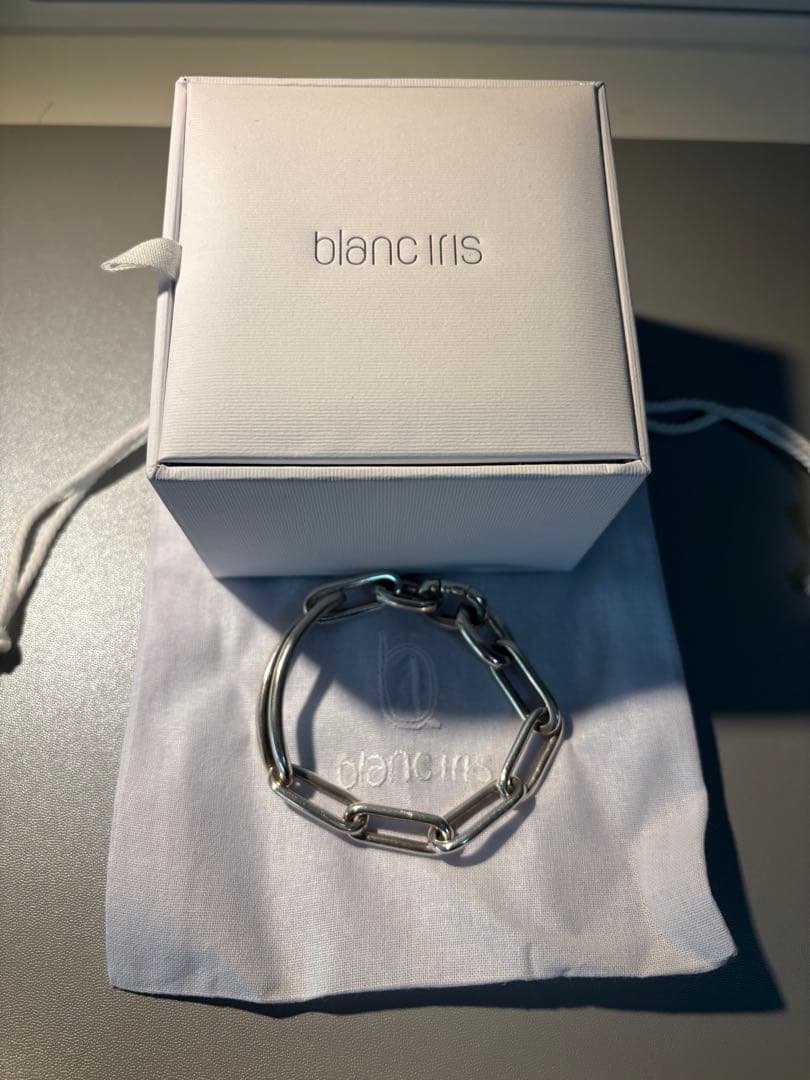 【パンダ味】blanc iris LA TOUR BRACELET