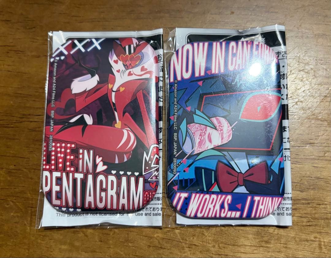 ハズビンホテル スクエア 缶バッチ ヴォックス ヴァレンティノ