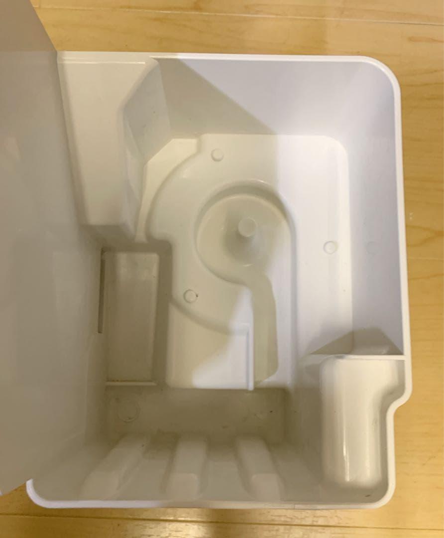 値下げ！パナソニック 次亜塩素酸 空間除菌脱臭機 ジアイーノ　F-MV4100