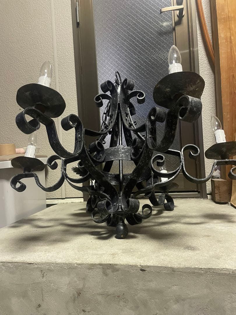 大正ロマン　6灯シャンデリア　アンティーク　燭台風　洋館　レトロ　鉄製　中古品