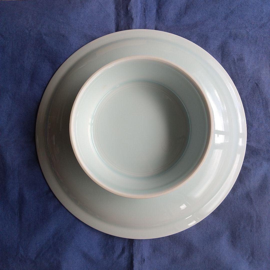 人間国宝♦塚本快示♦青白磁♦牡丹刻♦高台皿♦骨董