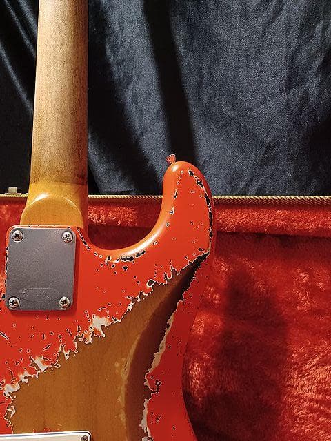 ギター FiestaRed Relic Multilayer Stratocaster