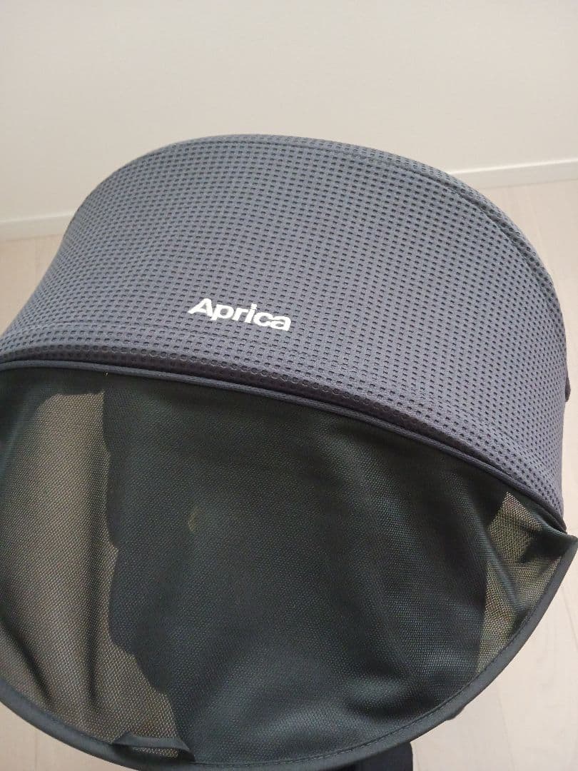 【美品】Aprica 車用チャイルドシート