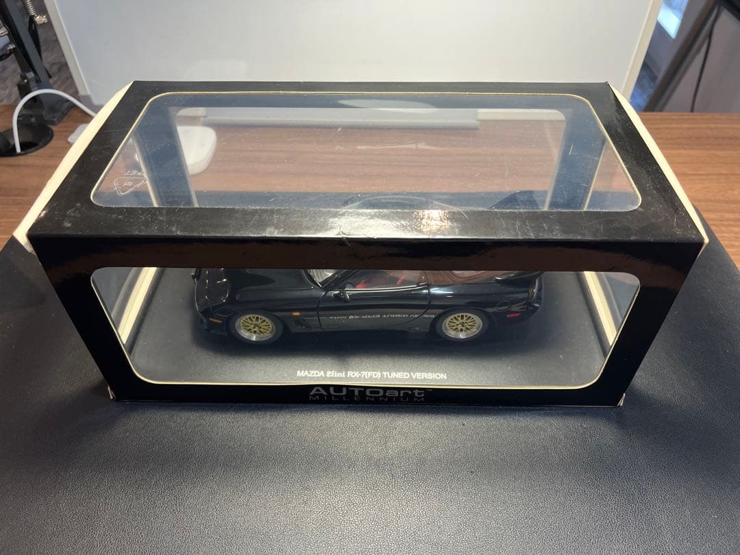 す*ー様 オートアートマツダRX-7 (FD) Tuned Version ミニ