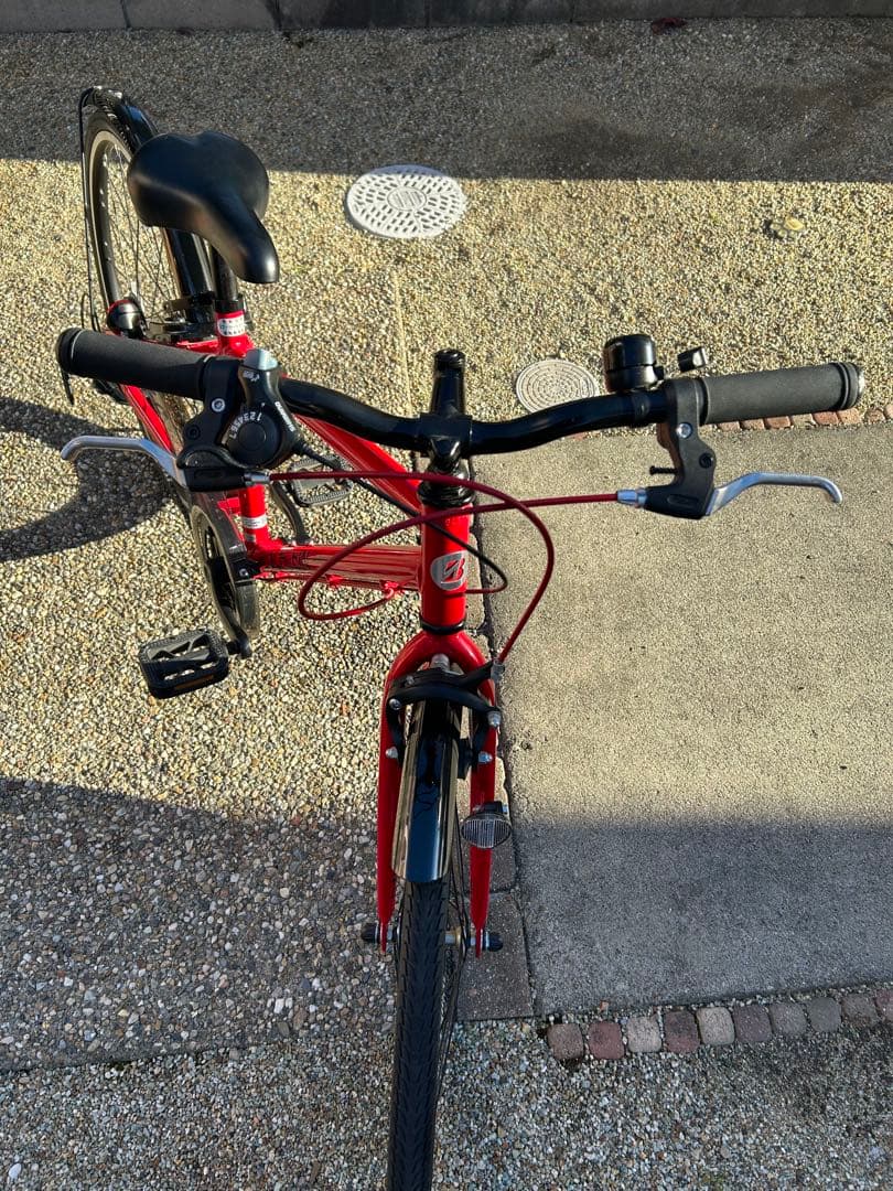 ブリヂストン　SCHLEIN 赤24インチ 【直接お引き渡し】