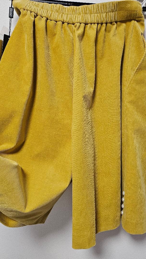 【新品未使用】Reneマスタード コーデュロイ キュロット